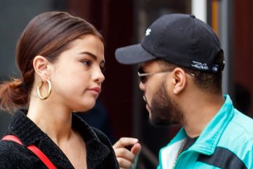 Selena Gomez DELAYS Release of New Album Because of The Weeknd