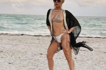 Lady Gaga shows off hot body in tiny thong Bikini and heels on the beach and flashes underboob in sexy snaps