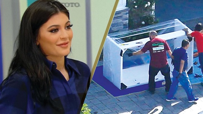 Kylie Jenner receives a Very Special BABY GEAR delivery at Her Home!!!