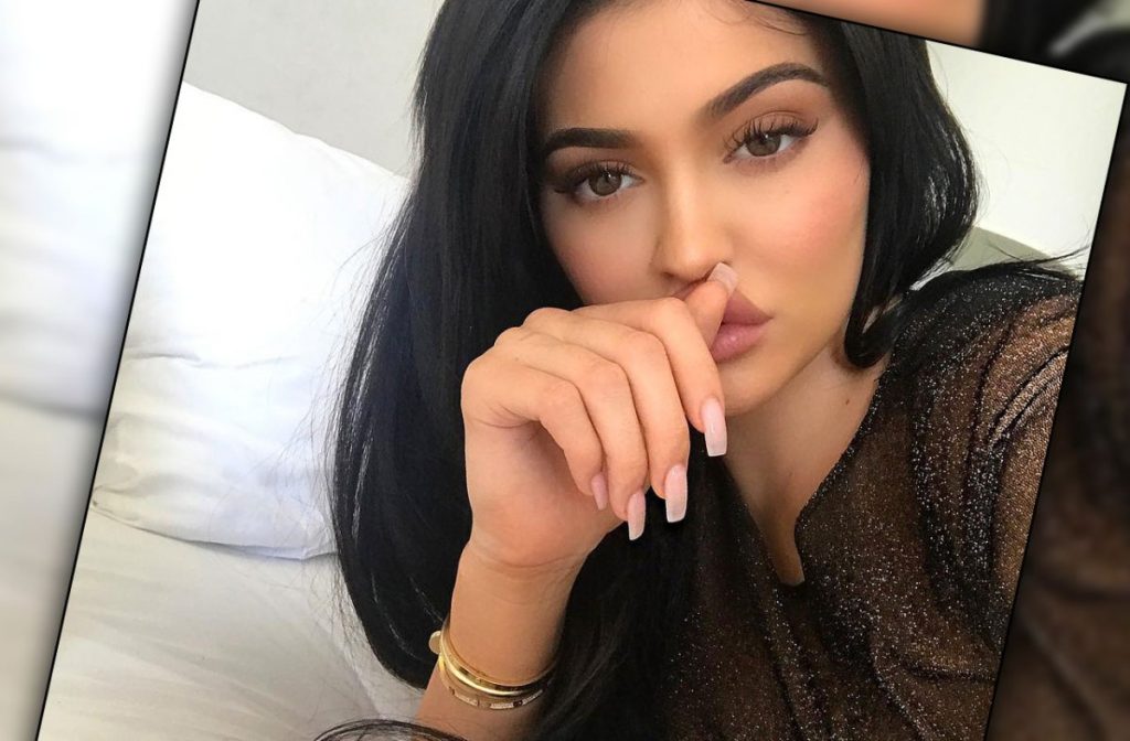 The REAL Reason Kylie Jenner’s keeping her Pregnancy Private