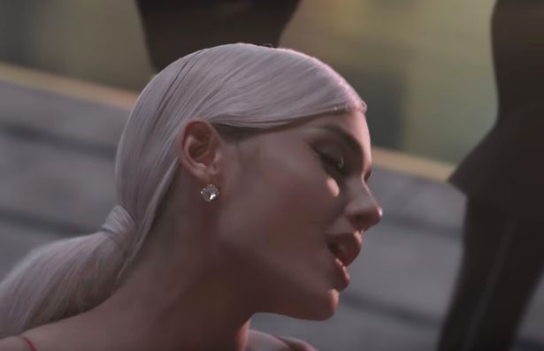 The internet can’t handle Ariana Grande’s new hairstyle as music video reveals dramatic change to her signature look