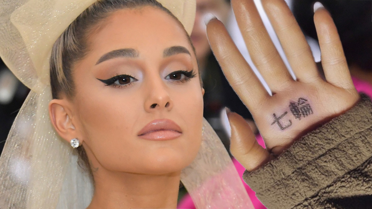 Перевод 7 rings grande. Ариана Гранде тату 7 Rings. Тату Арианы Гранде 7 Рингс. Маникюр Арианы Гранде 2020. 7 Rings тату.